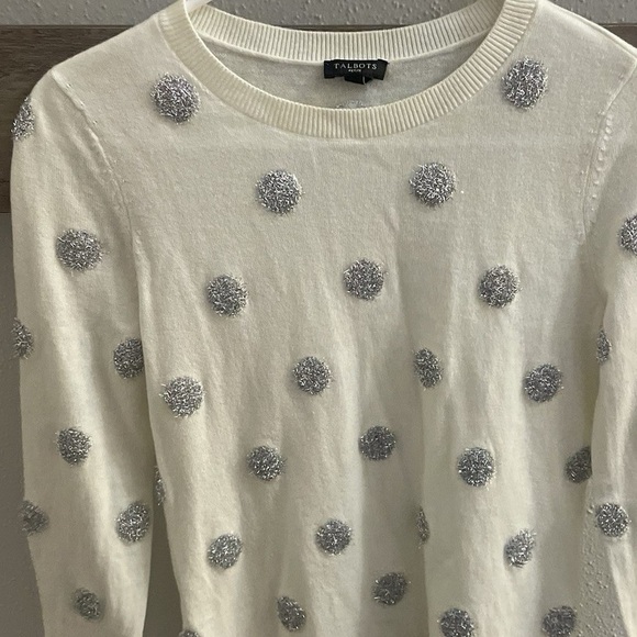 EUC Talbots Cream Sweater with Silver,Shiny Polka Dot w/Long Sleeves Scoop Neck - Picture 6 of 11